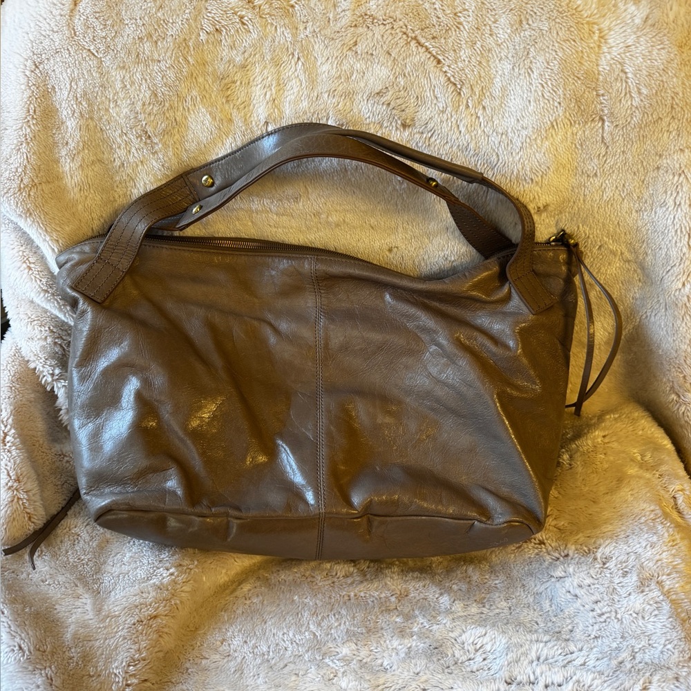 Hobo slouchy satchel style bag - Taupe/Mushroom color